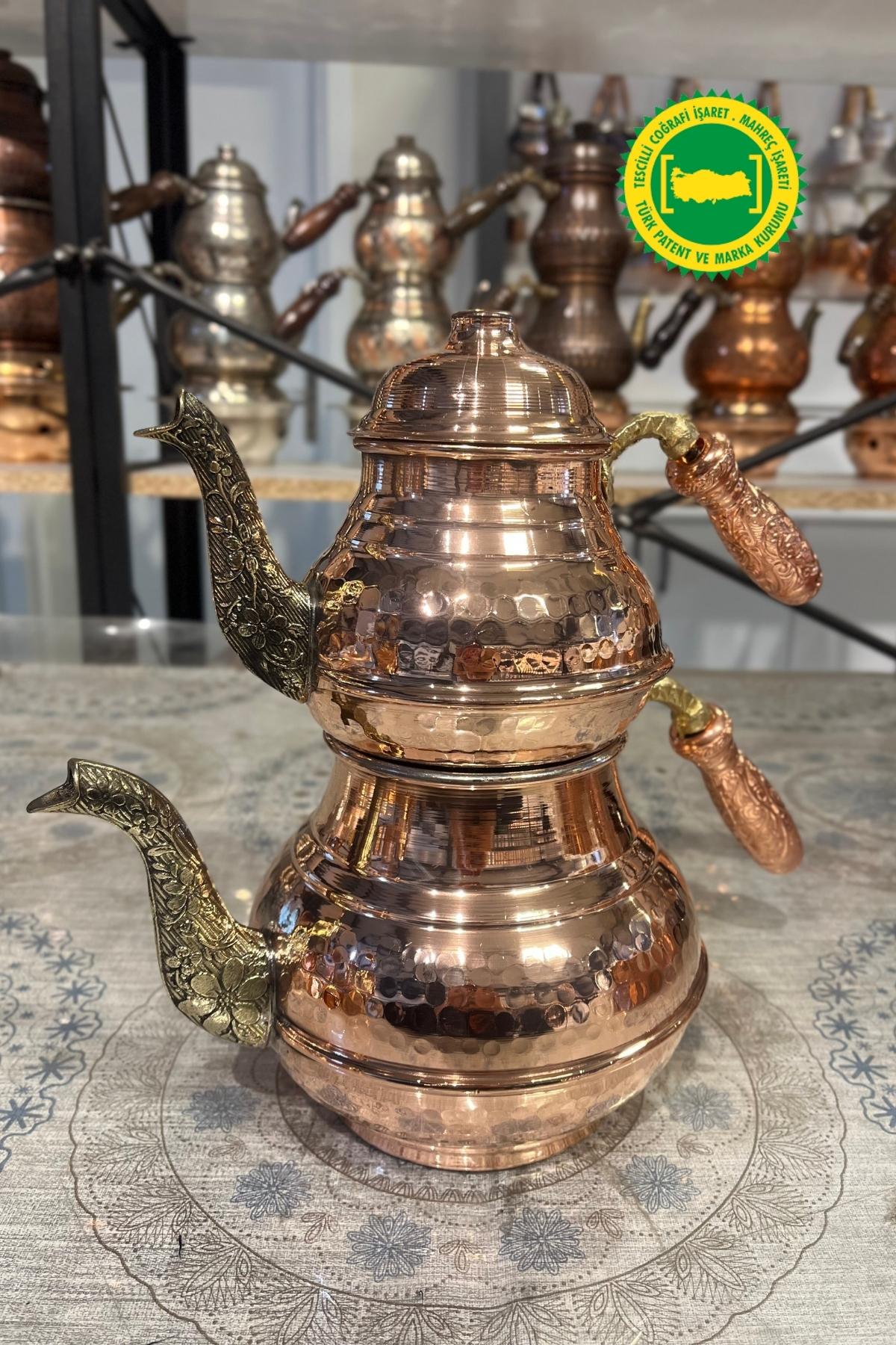 ÇEKİÇ DÖVME KLASİK KUŞAKLI DÖKÜM EMZİK BAKIR ÇAYDANLIK