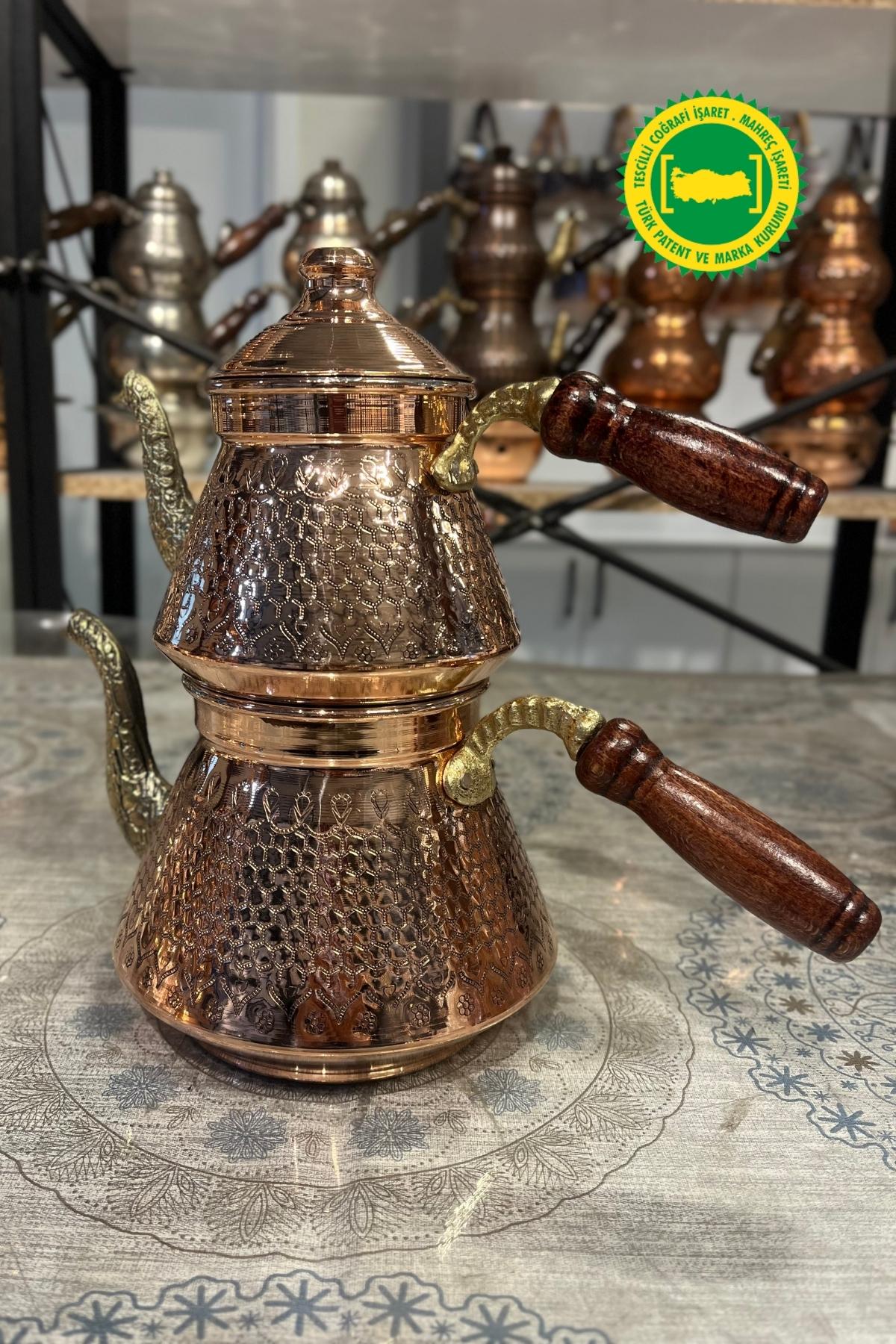 BAKIR PİRAMİT DESENLİ DÖKÜM EMZİK ÇAYDANLIK